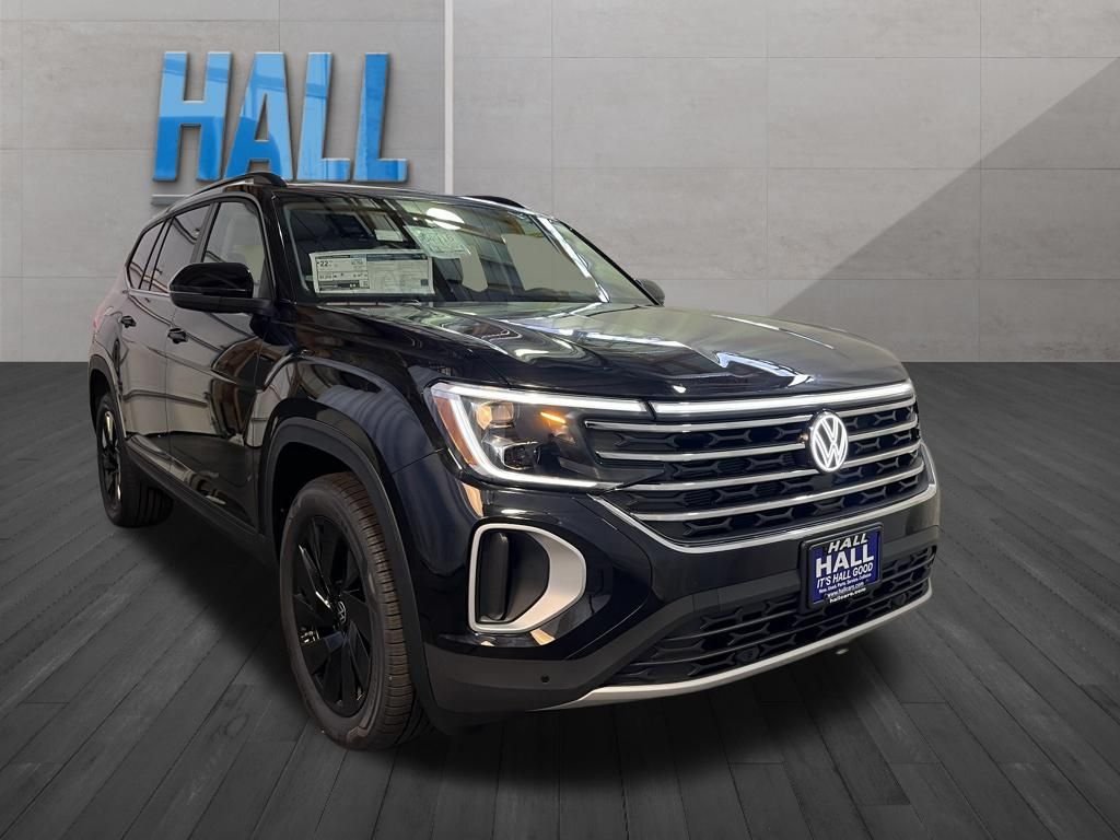 New 2026 Black Volkswagen 2.0T SE w/Technology image 7