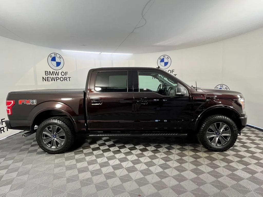 Used 2018 Red Ford XLT image 11