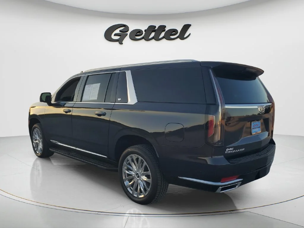 Used 2023 GALACTIC GRAY METALLIC Cadillac 4WD Premium Luxury image 7