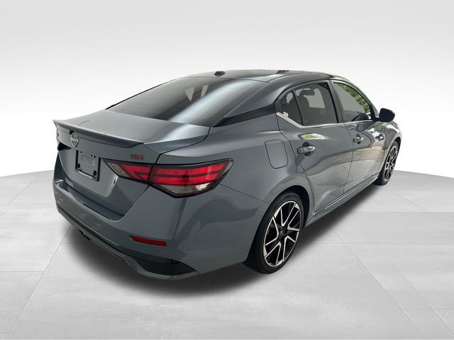 Used 2024 Gray Nissan SR image 5
