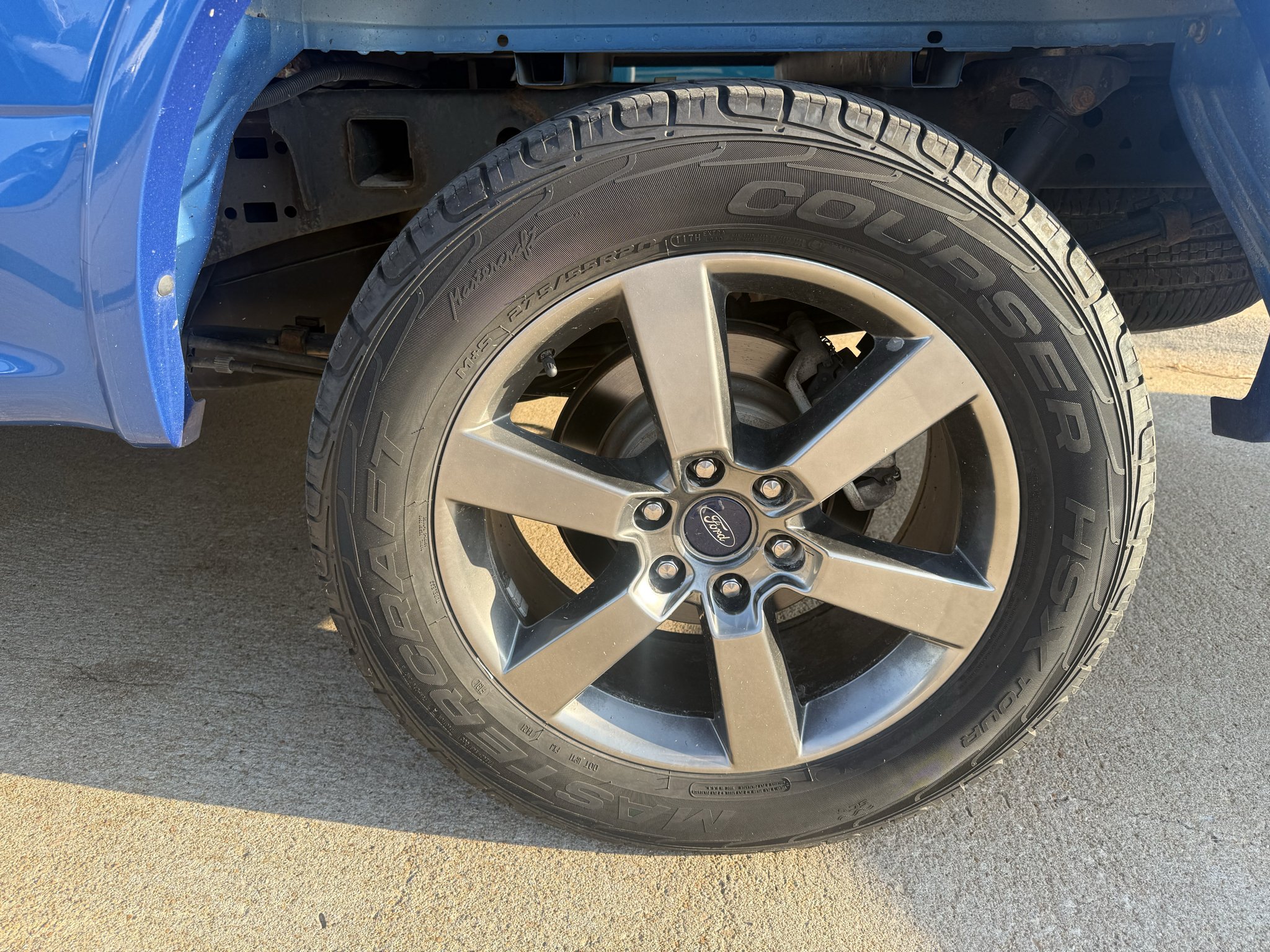 Used 2015 Blue Flame Metallic Ford XLT image 16