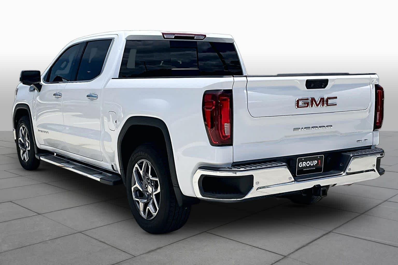 Used 2026 Summit White GMC SLT image 12