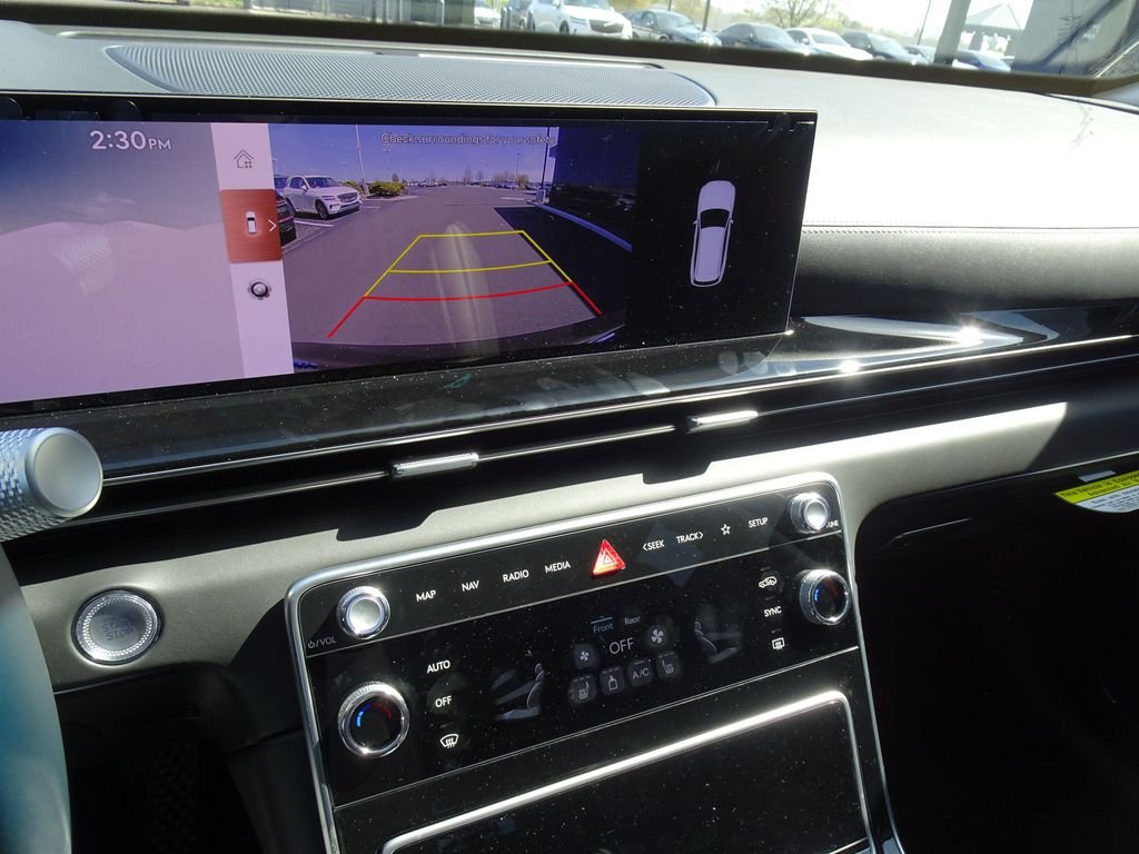 New 2025 Gray Genesis 2.5T STANDARD image 18