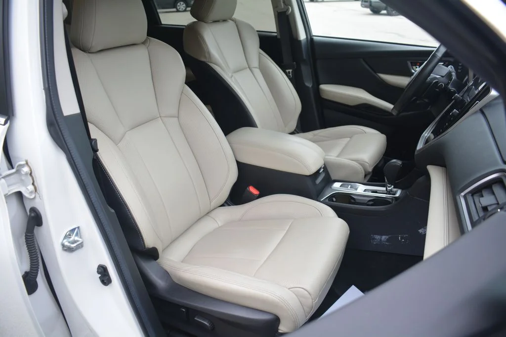 Used 2024 White Subaru Limited image 18