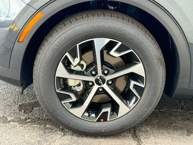 Used 2025 Gray Kia EX image 13