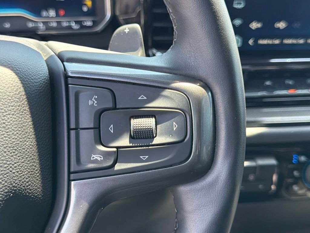 Used 2023 Black Chevrolet ZR2 image 29