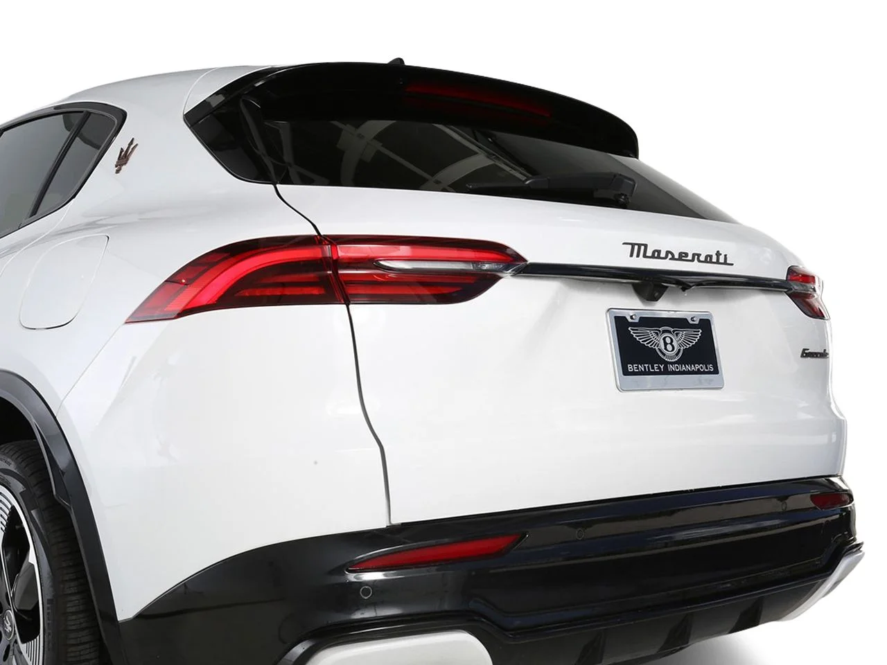 Used 2025 Black Maserati Folgore image 9