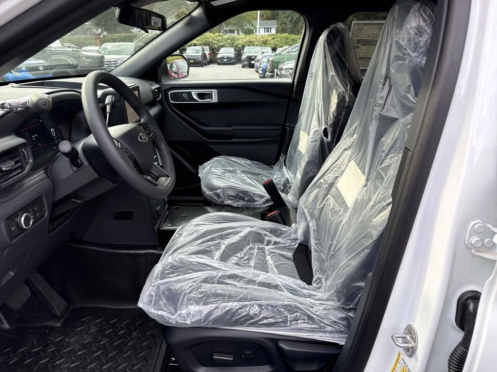 New 2025 White Ford Base image 12