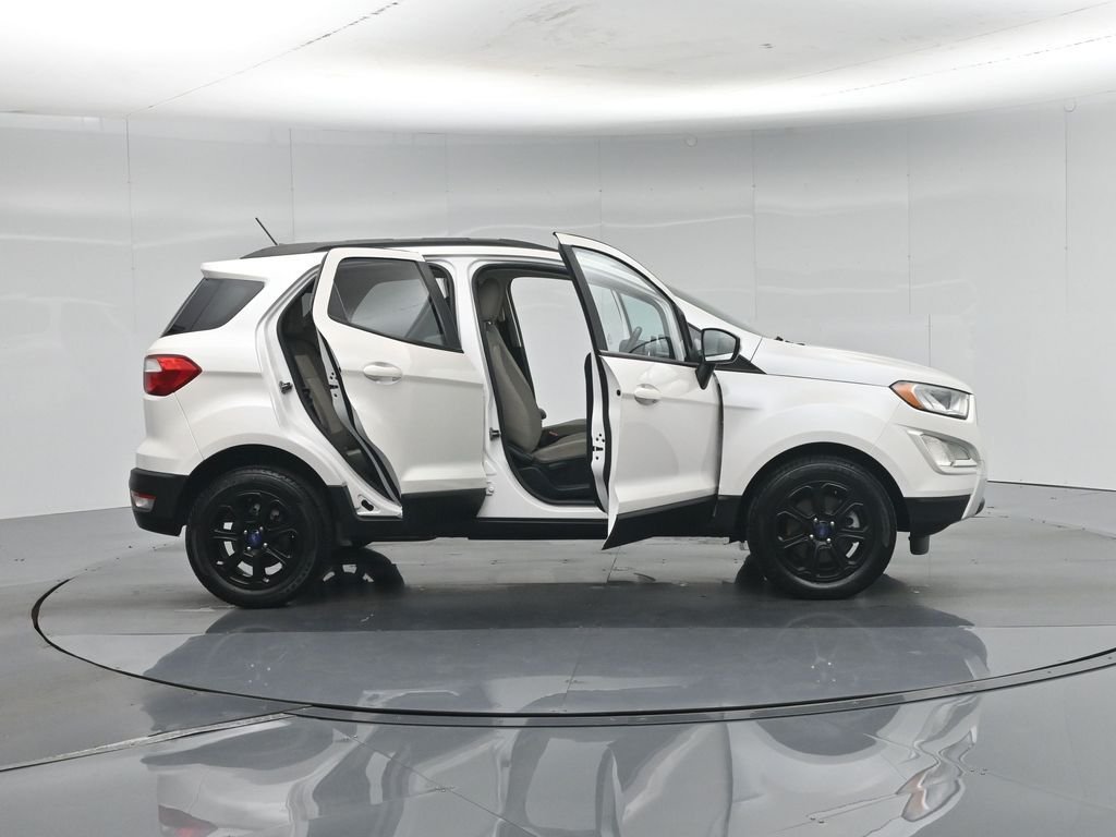 Certified Used 2019 White Ford SE image 5