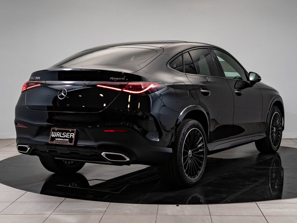 New 2027 Black Mercedes-Benz GLC 300 Coupe image 10