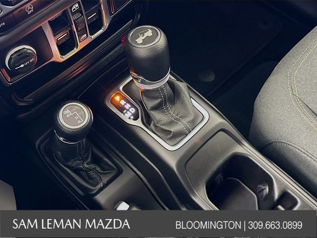 2024 Jeep Wrangler 4-Door Sahara - Photo 16