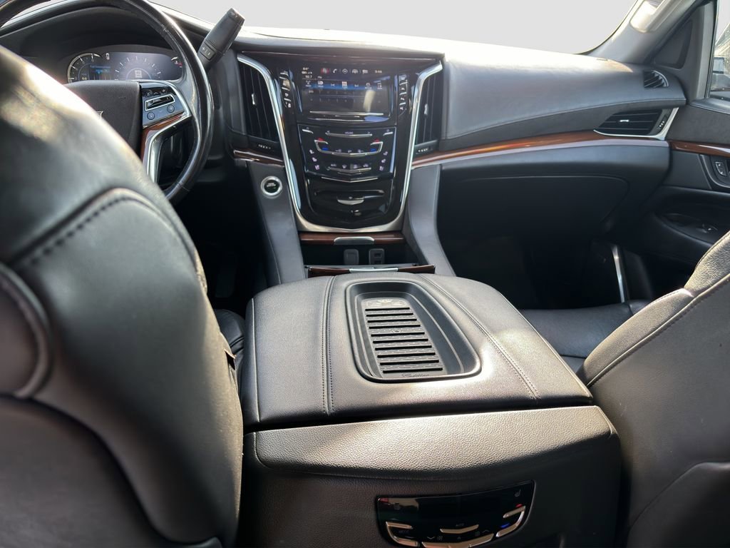 2020 Cadillac Escalade Premium Luxury - Photo 22
