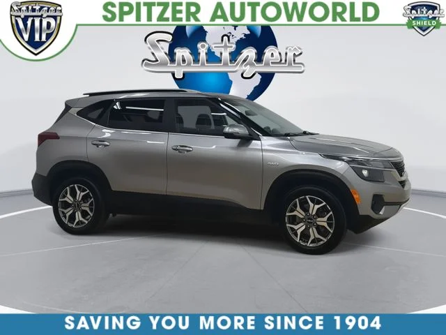 Used 2022 Gray Kia EX image 2