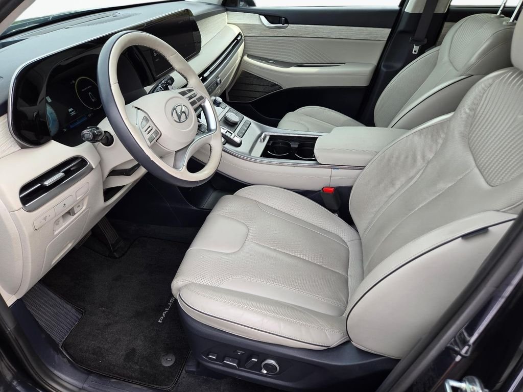 Certified Used 2024 White Hyundai Calligraphy image 15