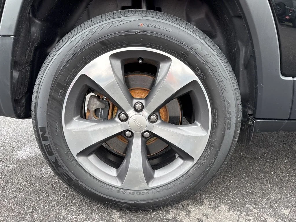 Used 2019 Black Jeep Limited image 13