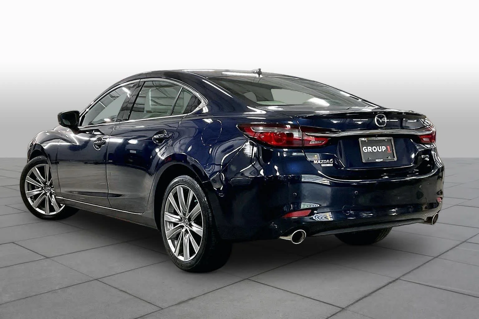 Used 2020 Deep Crystal Blue Mazda Signature image 11