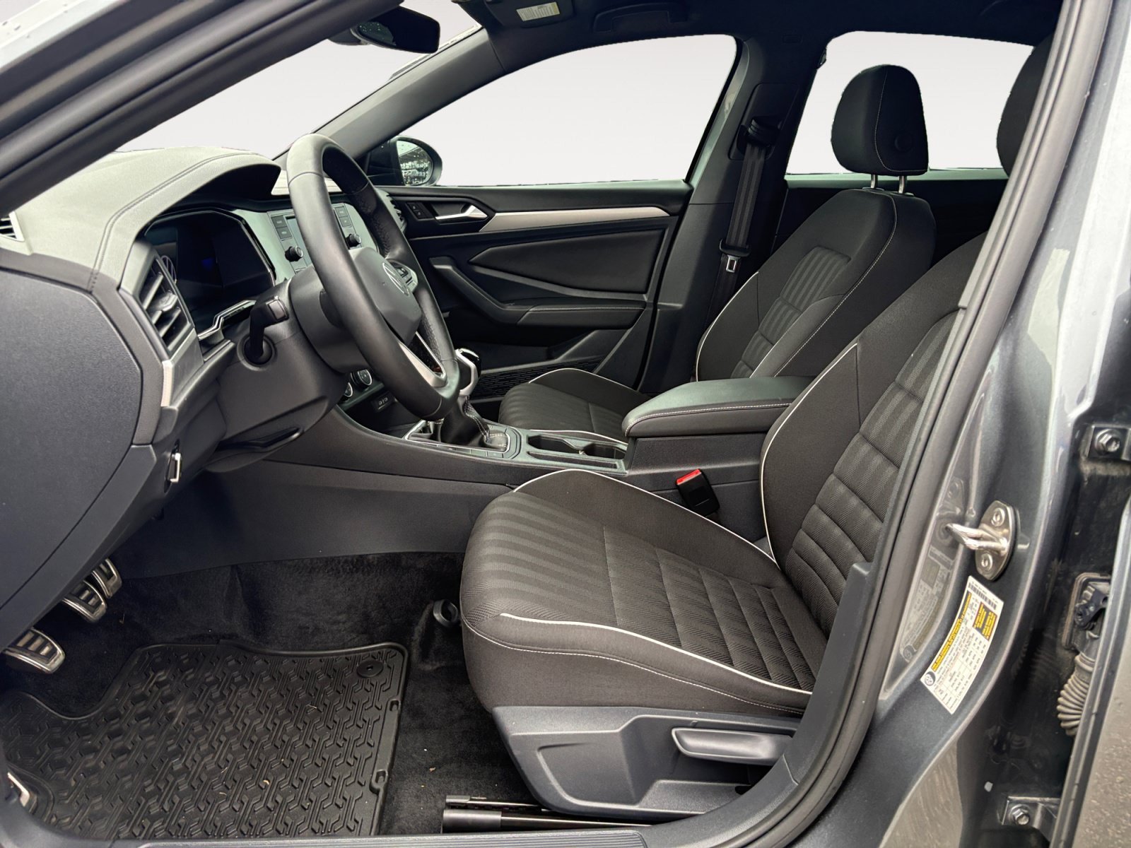 Certified Used 2024 Platinum Gray Metallic Volkswagen Sport image 19