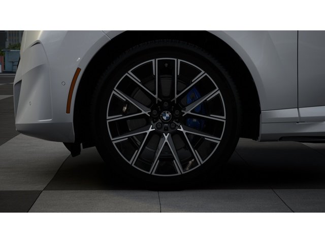 New 2027 Mineral White Metallic BMW  image 7