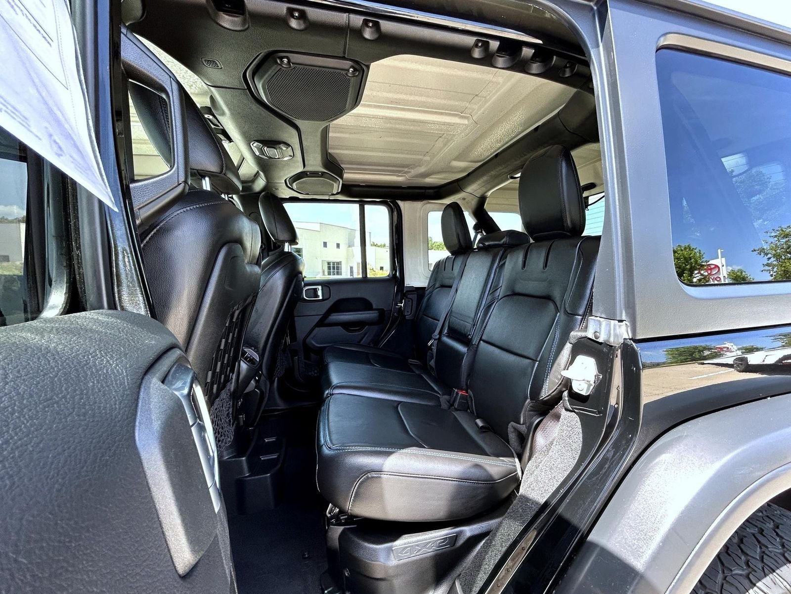 Used 2023 Black Jeep Rubicon 4xe image 18