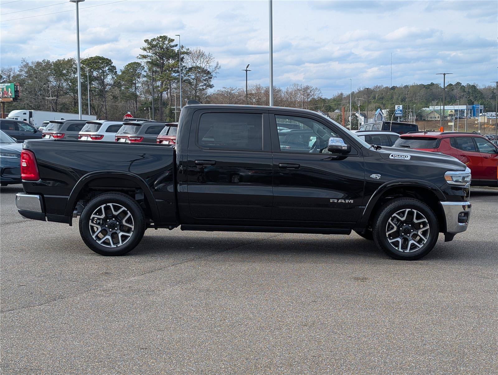 New 2026 Diamond Black Crystal Pearlcoat Ram Laramie image 8