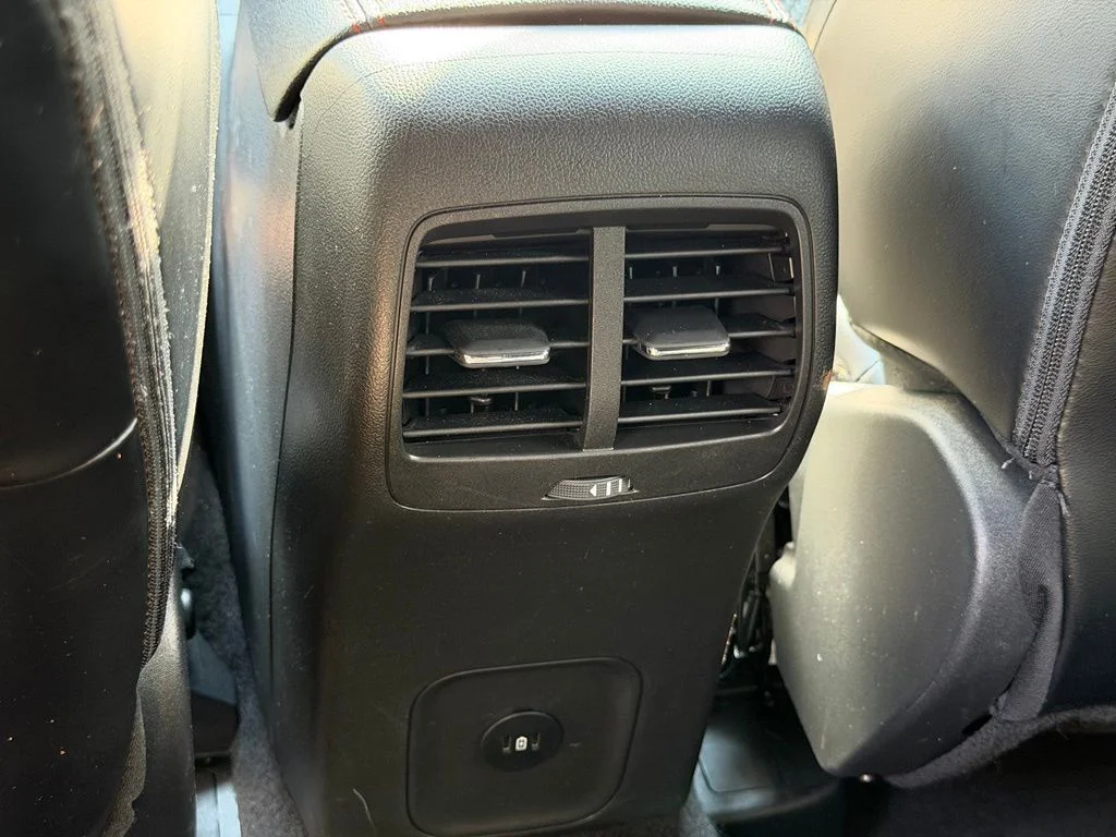 Used 2024 Gray Ford ST-Line image 24