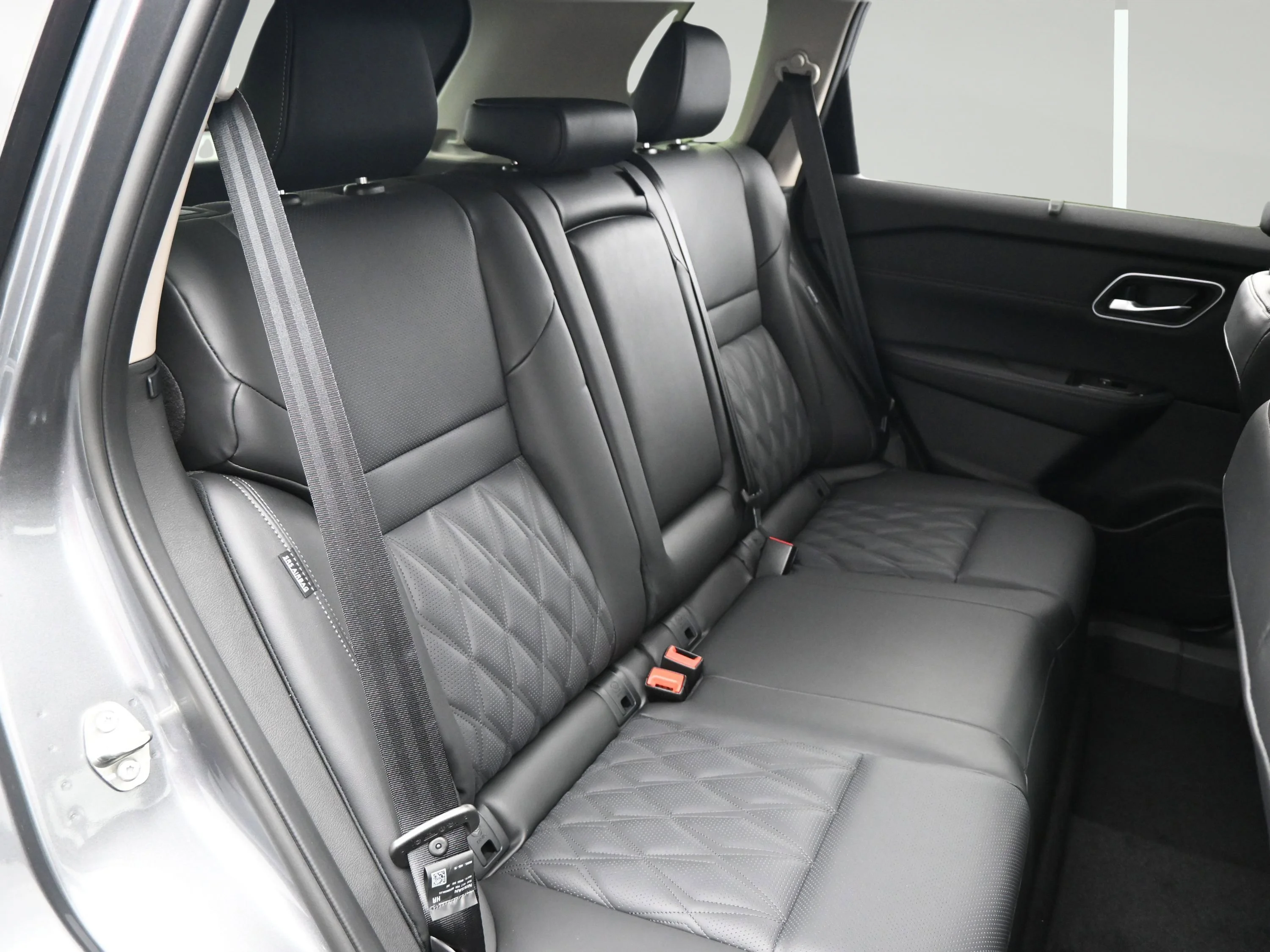 New 2026 Gun Metallic Nissan Platinum image 13