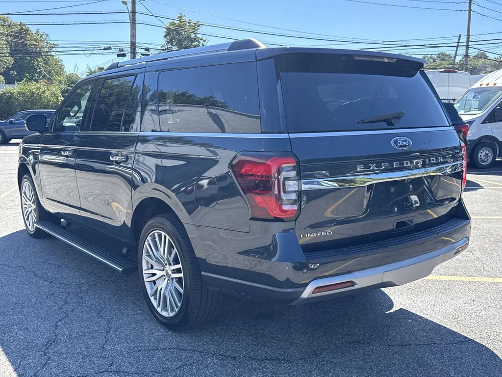Used 2023 Blue Ford Limited image 6