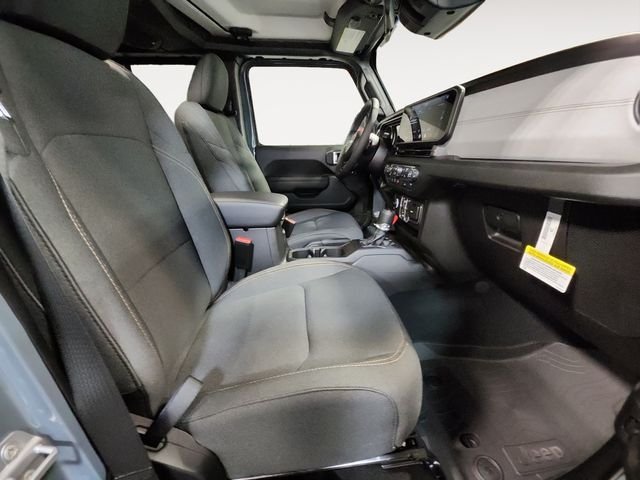 New 2026 Anvil Clearcoat Jeep Sport S image 15