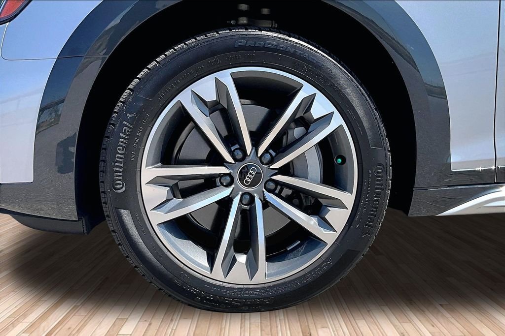 Used 2023  Audi 45 Premium Plus image 8