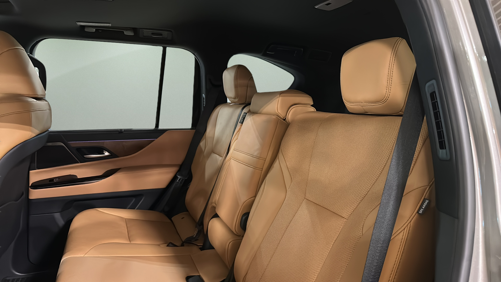 New 2026 Atomic Silver Lexus LX 700h LUXURY image 14