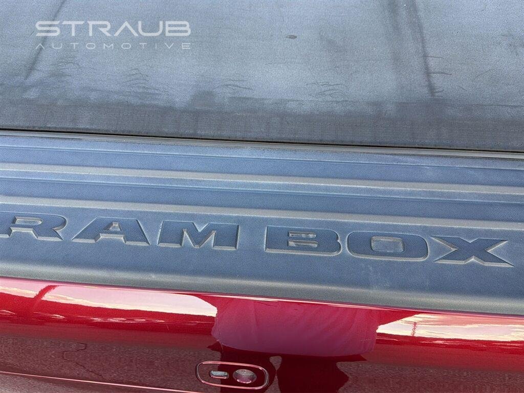 Used 2019 Delmonico Red Pearlcoat Ram Longhorn image 7