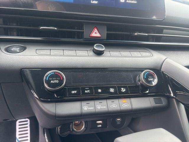 New 2026 Abyss Black Hyundai SEL Sport image 27