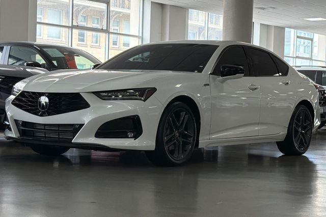 Used 2025 Platinum White Pearl Acura A-Spec Package image 10