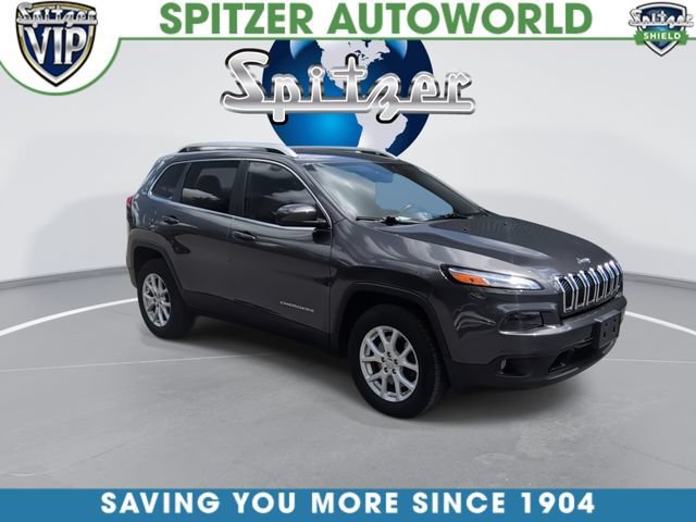Used 2016 Jeep Cherokee Latitude with VIN 1C4PJMCB8GW371897 for sale in North Jackson, OH