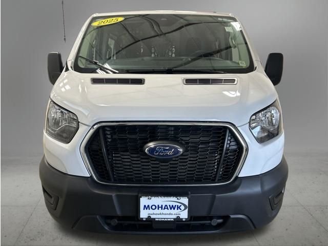 Used 2025 Oxford White Ford Base image 9