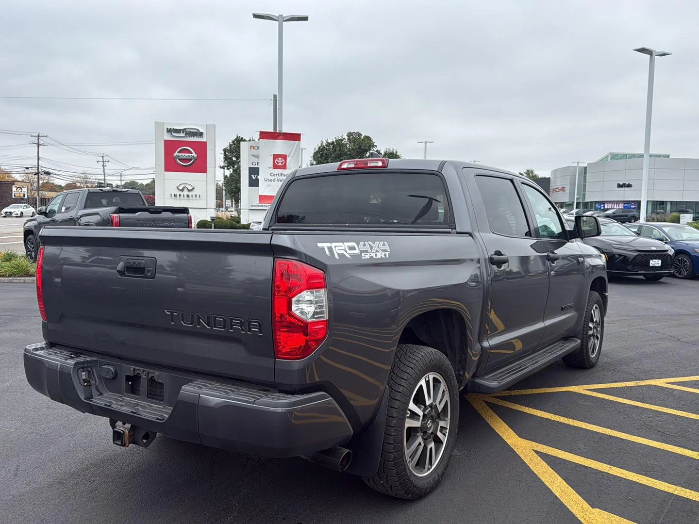 Used 2021 Magnetic Gray Metallic Toyota SR5 image 3