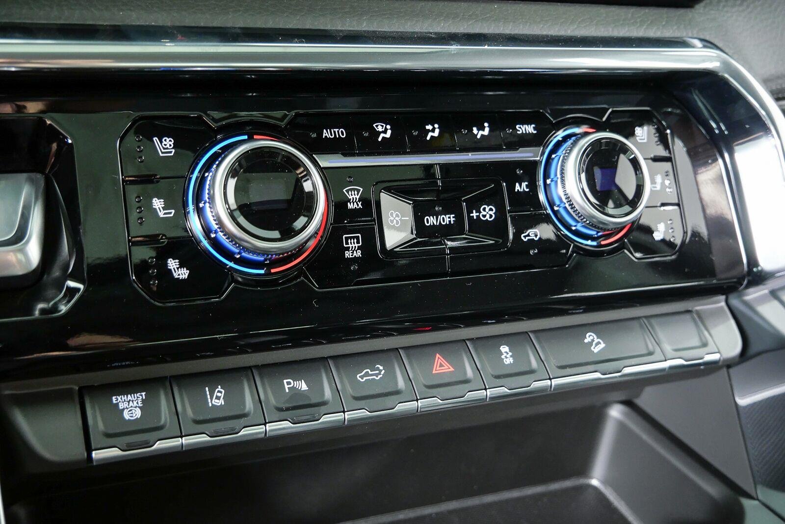 2026 GMC Sierra 2500HD Denali - Photo 17