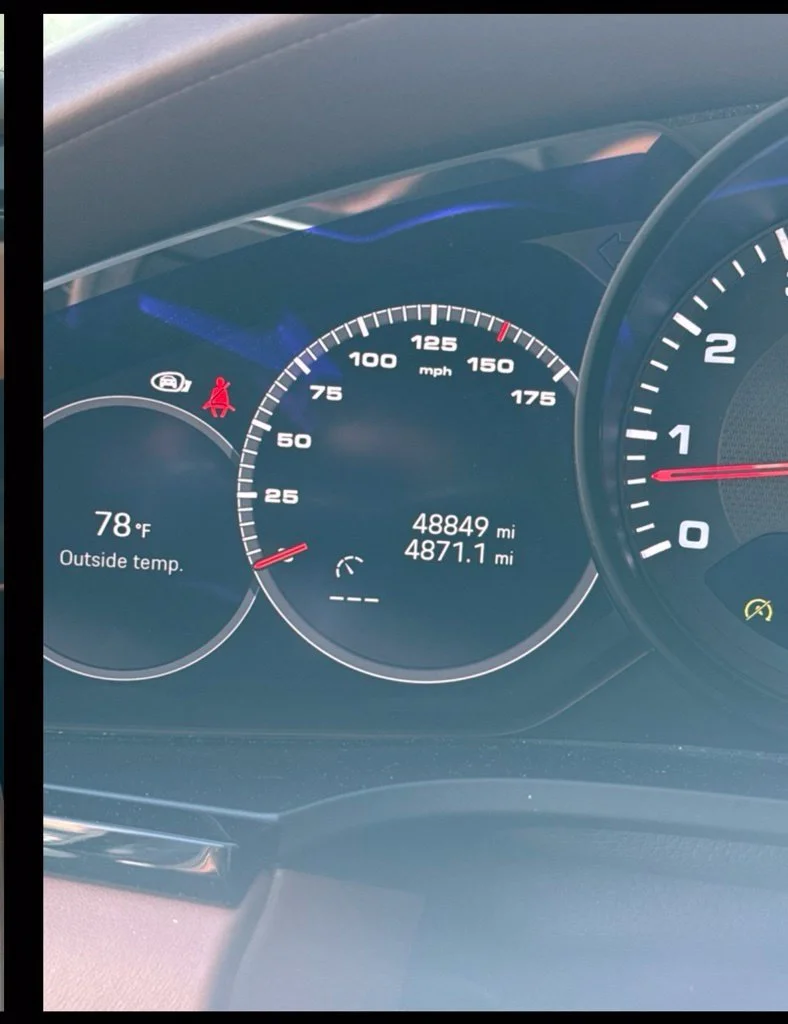 Used 2022  Porsche  image 13