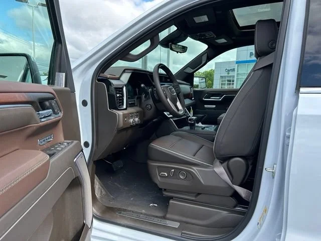 2026 GMC Sierra 1500 Denali - Photo 10