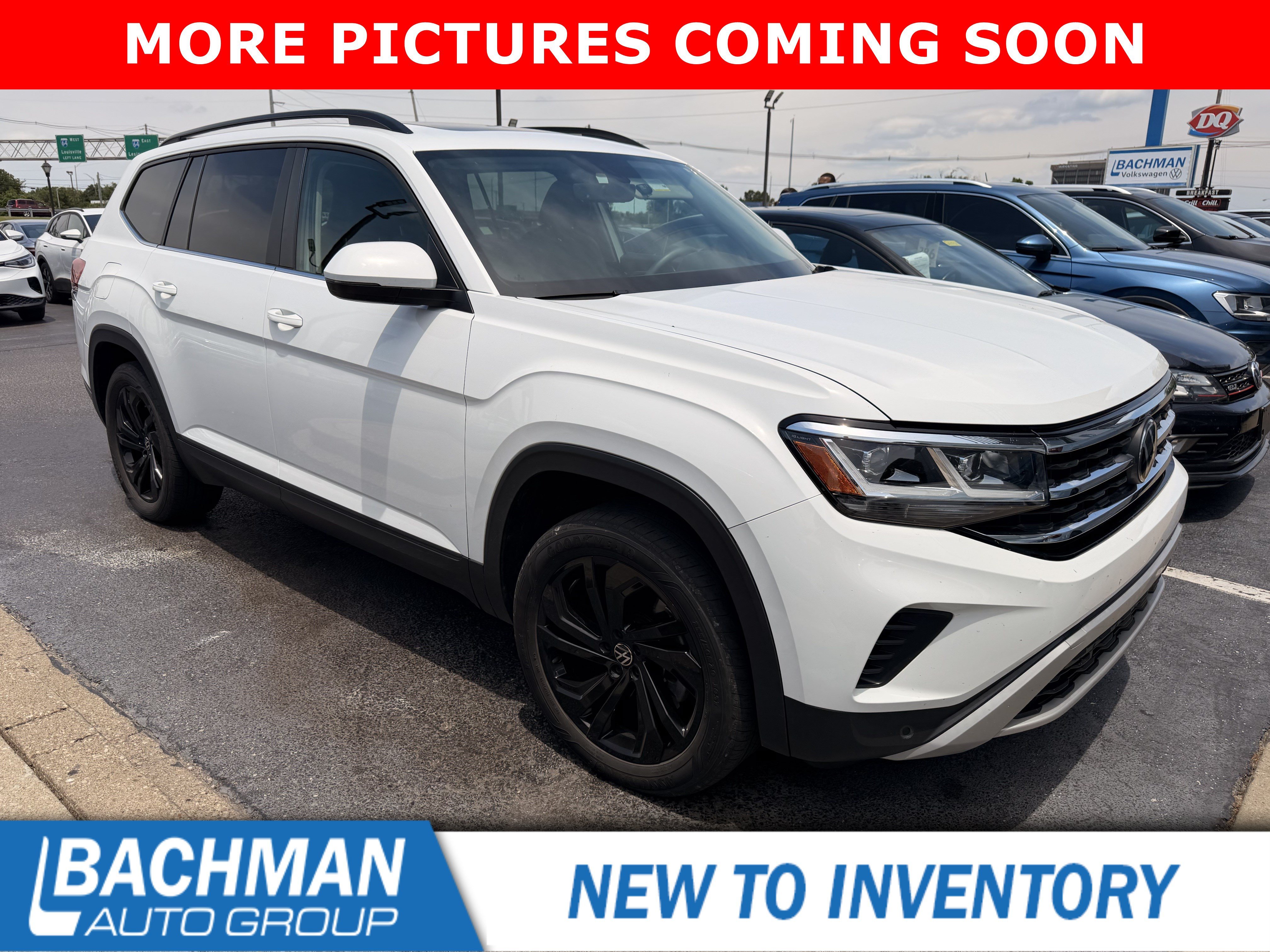 Used 2023 Pure White Volkswagen 3.6L V6 SE w/Technology image 2