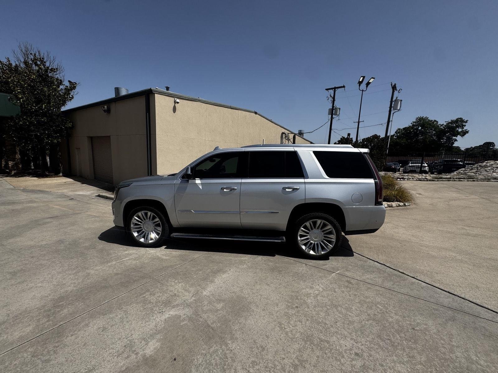 Used 2017 Radiant Silver Metallic Cadillac Platinum image 1