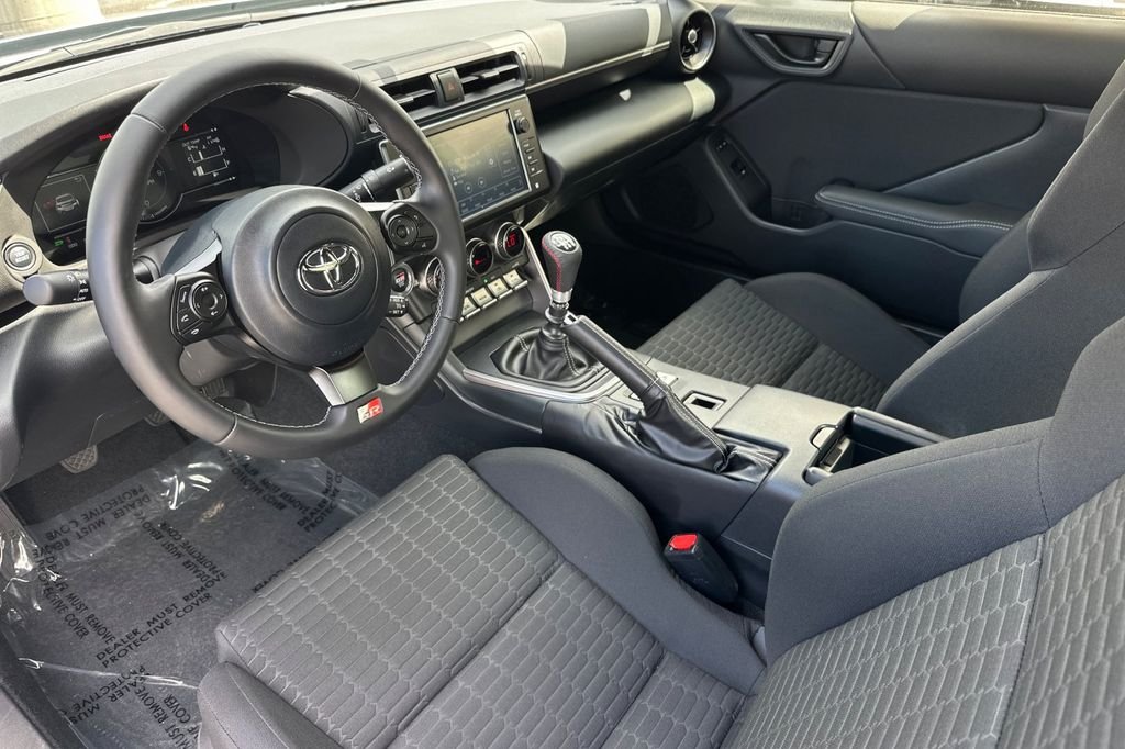 2023 Toyota GR86 Base - Photo 10