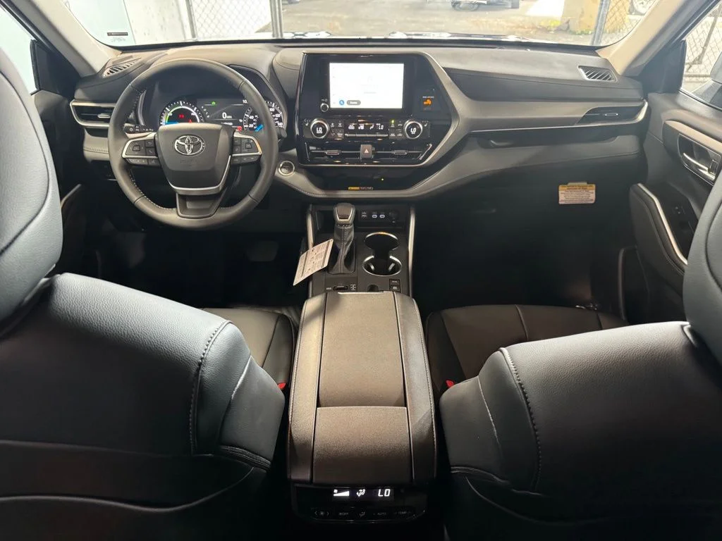 New 2026 Black Toyota XLE image 33