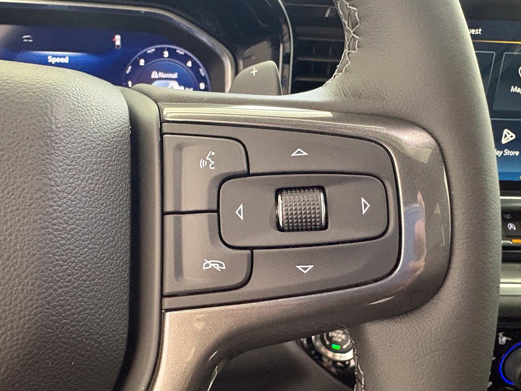 New 2026 Polar White Tricoat Chevrolet High Country image 5