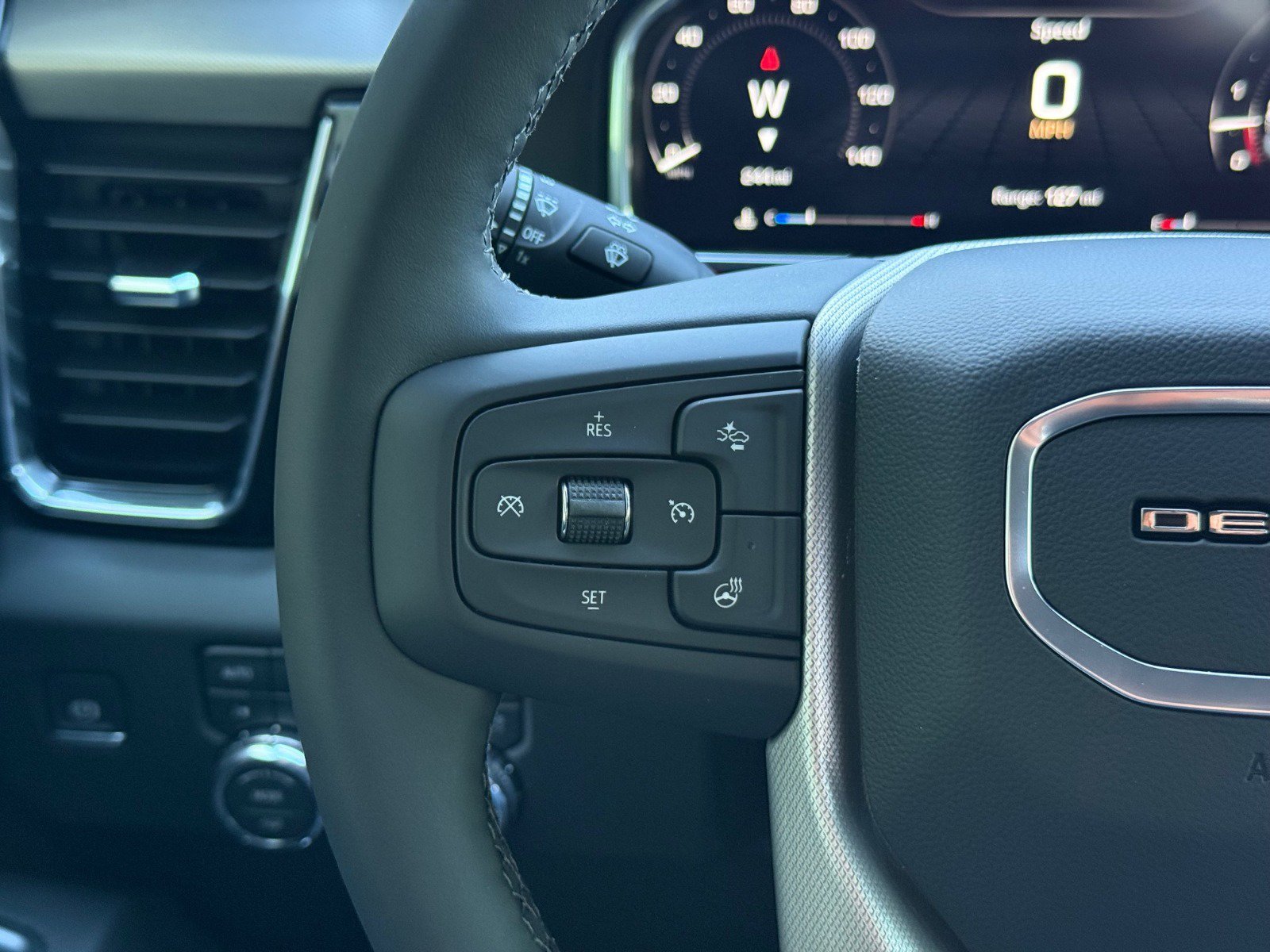 2026 GMC Sierra 2500HD Denali - Photo 23