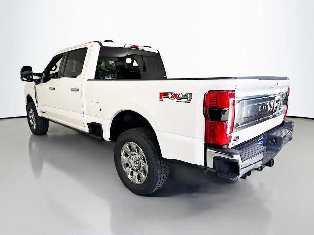 New 2026 Star White Metallic Tri-Coat Ford F-250® King Ranch® image 39