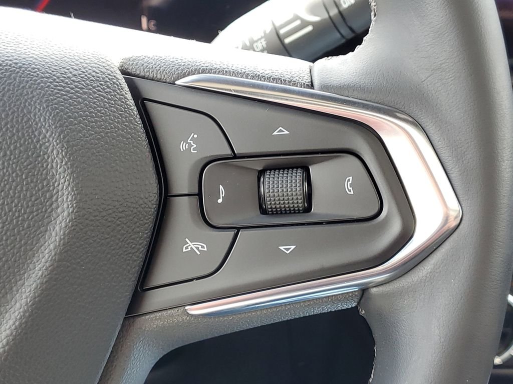 Used 2024 Blue Chevrolet ACTIV image 22