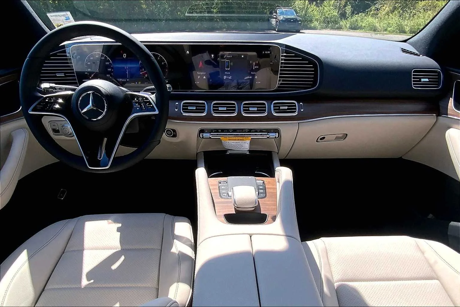 New 2026 Polar White Mercedes-Benz GLE 350 image 5