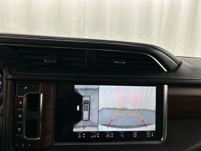 2023 GMC Yukon Denali Ultimate - Photo 17