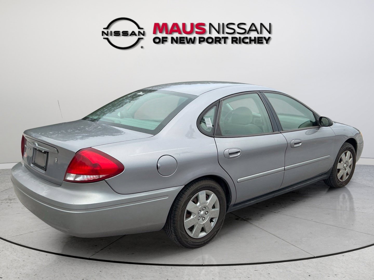 Used 2007  Ford SE image 8